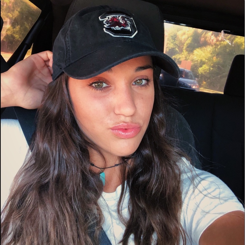 Meet your Posher, Megan